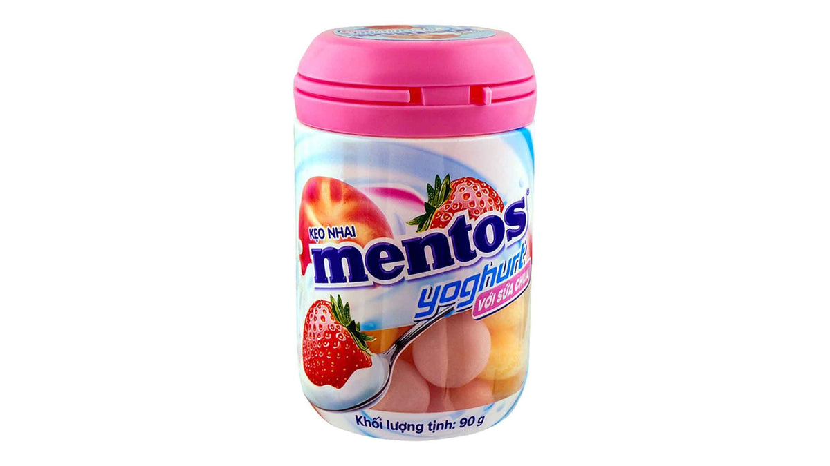 Mentos Yoghurt Strawberry Bottle 90g